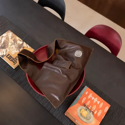 St. Forma LEATHER Brown