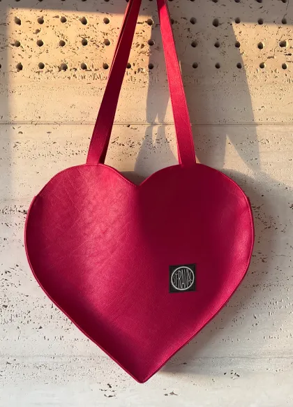 PINK HEART TOTE